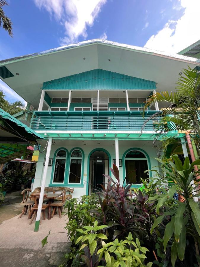 Austrias Guest House El Nido Kültér fotó